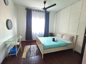 Apartment in Ladang Tok Pelam - Hana Home by the Sea